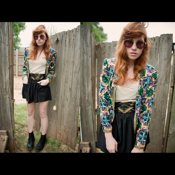 80’s Vintage beaded/sequin silk jacket - Picture 9 of 11